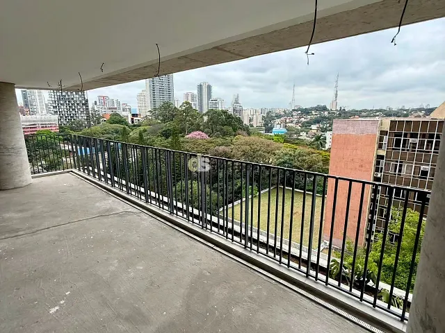 Apartamento 3 quartos e 5 banheiros, à venda, no bairro Sumarezinho em São Paulo