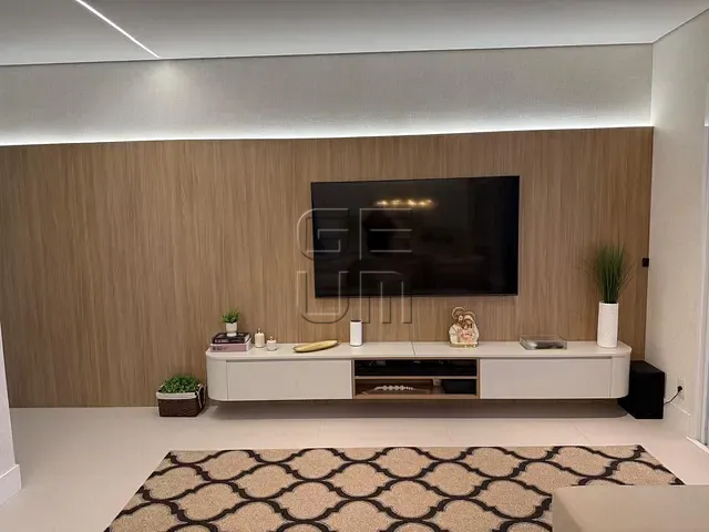 Apartamento 3 quartos e 5 banheiros, à venda, no bairro Centro em Cambé