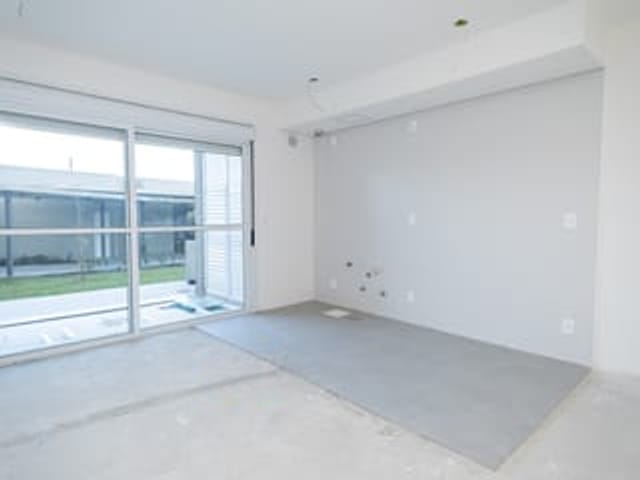 Apartamento 2 quartos e 2 banheiros, à venda, no bairro Areal em Pelotas