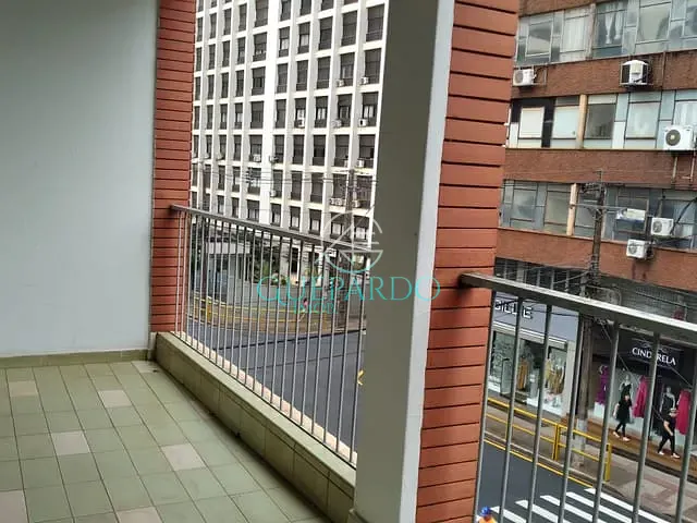 Apartamento com 364m² 4 quartos e 4 banheiros, à venda ou para alugar, no bairro Centro em Londrina