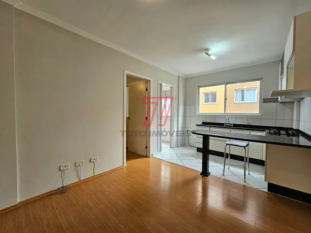 Apartamento 1 quarto e 1 banheiro, à venda ou para alugar, no bairro Portão em Curitiba