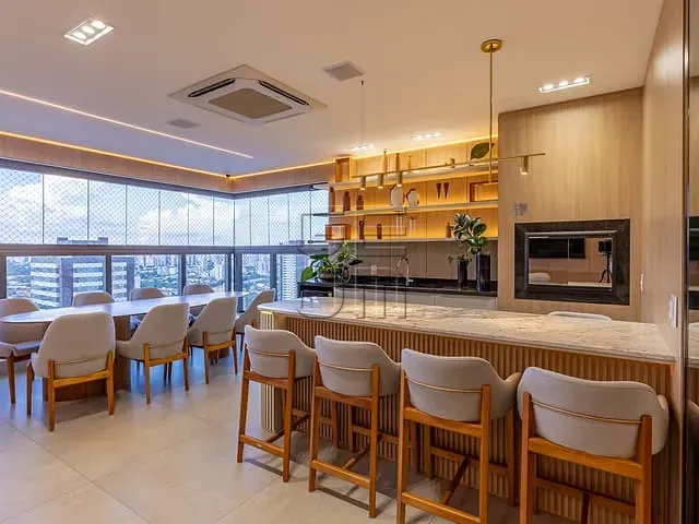 Apartamento 3 quartos e 5 banheiros, à venda, no bairro Santa Rosa em Londrina