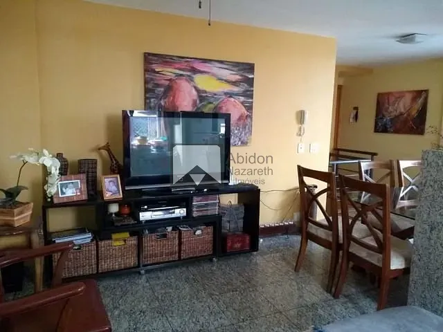 Apartamento com 110m² 2 quartos e 1 banheiro, à venda, no bairro Icaraí em Niterói