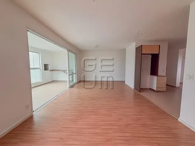 Apartamento com 235m² 3 quartos e 3 banheiros, à venda, no bairro Andrade em Londrina
