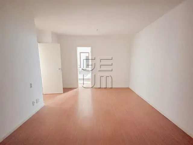 Apartamento com 235m² 3 quartos e 3 banheiros, à venda, no bairro Andrade em Londrina