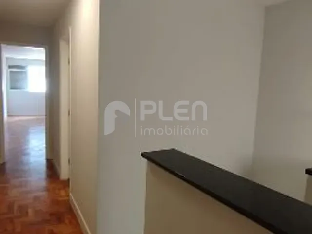 Apartamento 1 quarto e 1 banheiro, à venda, no bairro Vila Mariana em São Paulo