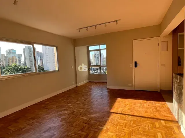 Apartamento 3 quartos e 3 banheiros, à venda, no bairro Moema em São Paulo