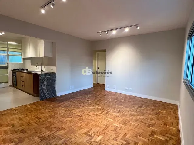 Apartamento 3 quartos e 3 banheiros, à venda, no bairro Moema em São Paulo