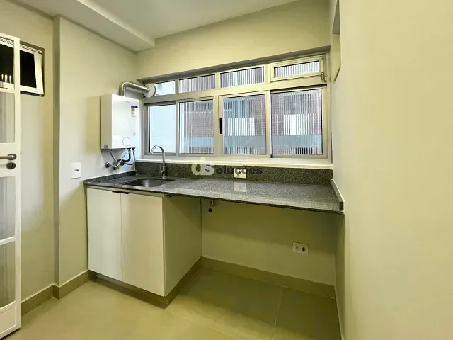 Apartamento 3 quartos e 3 banheiros, à venda, no bairro Moema em São Paulo