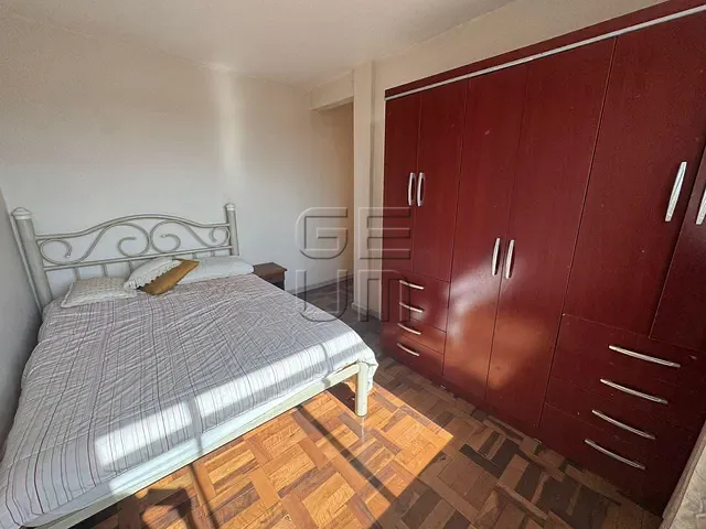 Apartamento com 77m² 3 quartos e 1 banheiro, à venda, no bairro Conjunto Café em Londrina
