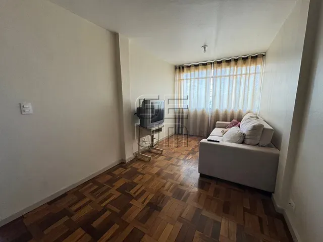 Apartamento com 77m² 3 quartos e 1 banheiro, à venda, no bairro Conjunto Café em Londrina