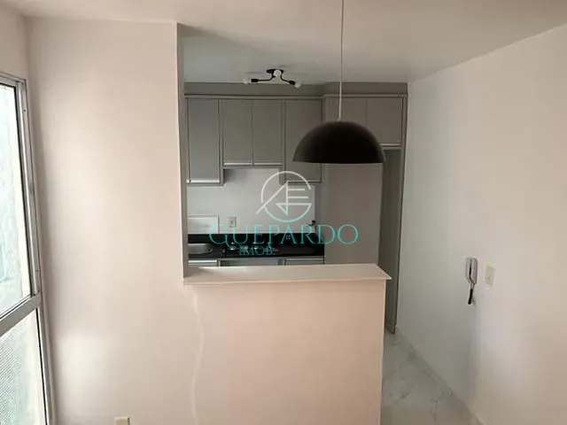 Apartamento com 55m² 2 quartos e 1 banheiro, para alugar, no bairro Gleba Esperança em Londrina