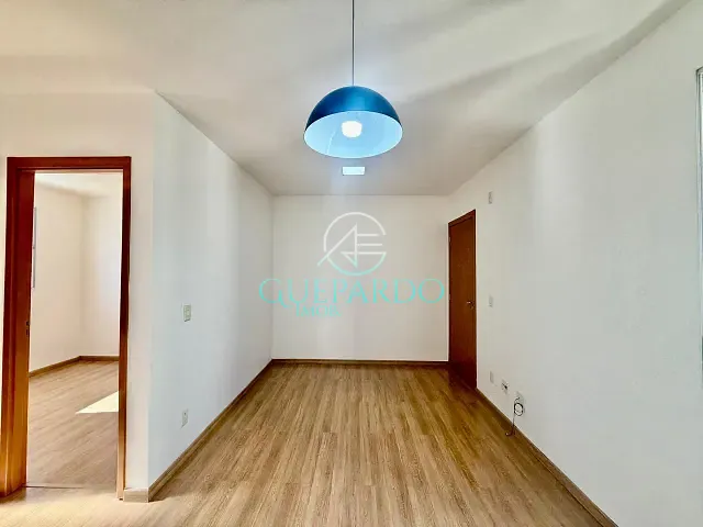 Apartamento com 55m² 2 quartos e 1 banheiro, para alugar, no bairro Gleba Esperança em Londrina