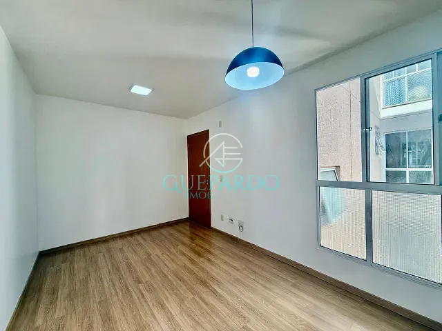 Apartamento com 55m² 2 quartos e 1 banheiro, para alugar, no bairro Gleba Esperança em Londrina
