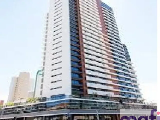 Apartamento 1 quarto e 1 banheiro, para alugar, no bairro Centro em Curitiba