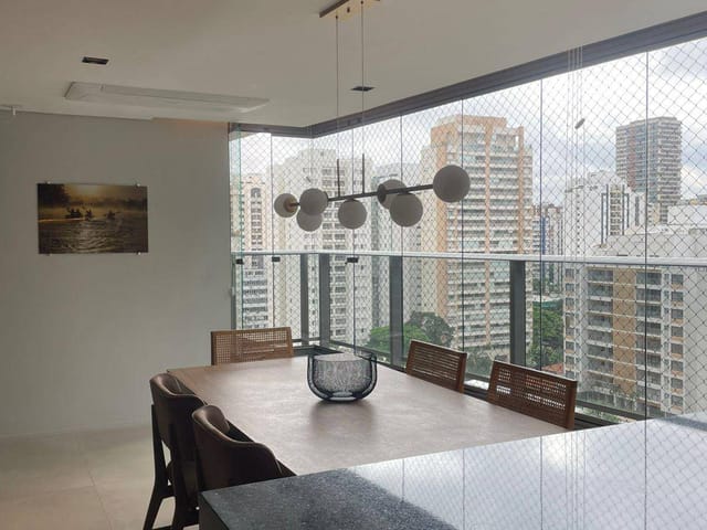 Apartamento com 131m² 2 quartos e 5 banheiros, à venda, no bairro Cidade Monções em São Paulo