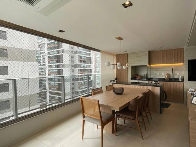 Apartamento com 131m² 2 quartos e 5 banheiros, à venda, no bairro Cidade Monções em São Paulo