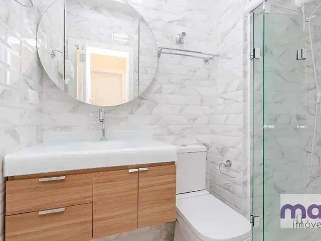Apartamento com 71m² 2 quartos e 1 banheiro, para alugar, no bairro Água Verde em Curitiba