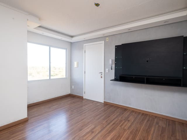 Apartamento com 69m² 2 quartos e 1 banheiro, para alugar, no bairro Areal em Pelotas