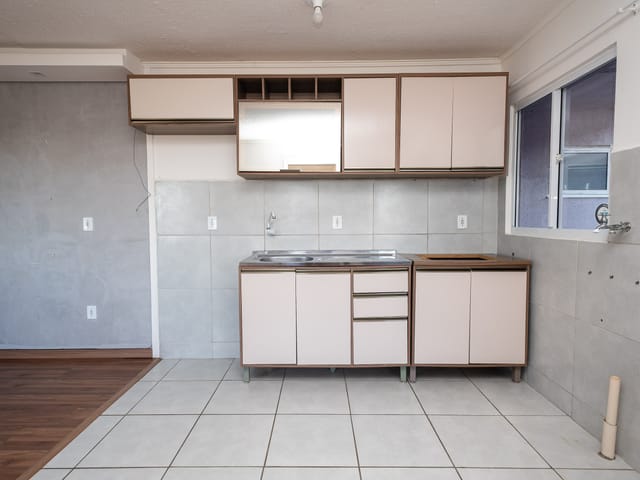 Apartamento com 69m² 2 quartos e 1 banheiro, para alugar, no bairro Areal em Pelotas