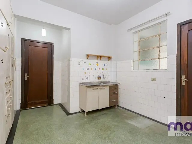 Apartamento com 126m² 3 quartos e 2 banheiros, à venda, no bairro Centro em Curitiba
