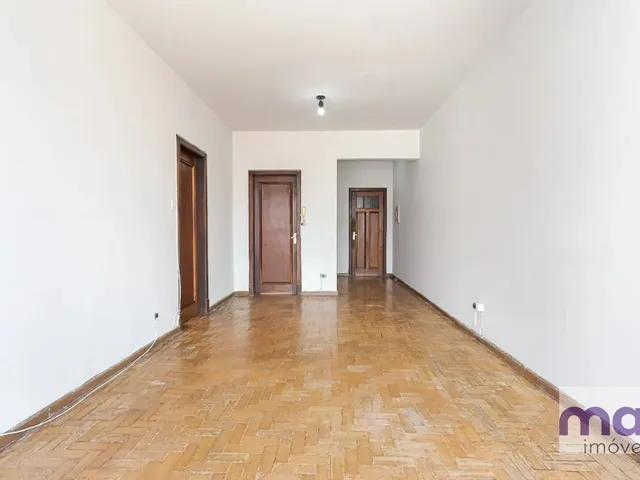 Apartamento com 126m² 3 quartos e 2 banheiros, à venda, no bairro Centro em Curitiba