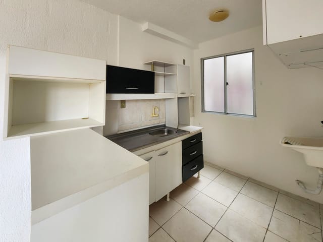 Apartamento com 42m² 2 quartos e 1 banheiro, para alugar, no bairro São Gonçalo em Pelotas