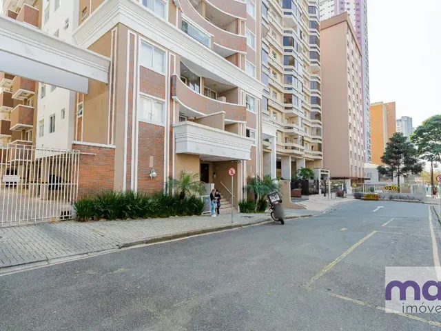 Apartamento com 40m² 1 quarto e 1 banheiro, para alugar, no bairro Bigorrilho em Curitiba