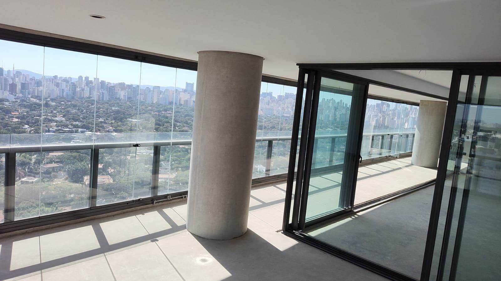 Apartamento em Itaim Bibi — foto 1