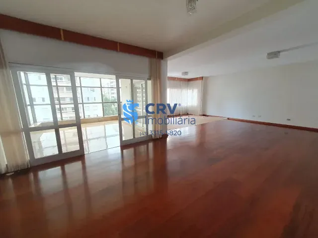 Apartamento com 454m² 4 quartos e 2 banheiros, à venda, no bairro Centro em Londrina