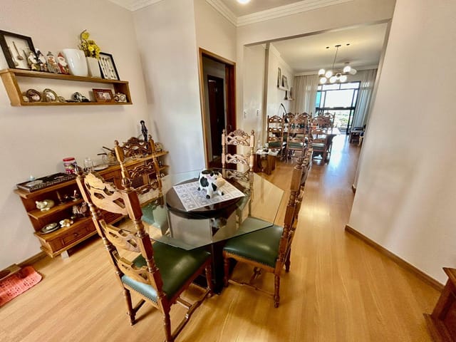 Foto do Apartamento - Apartamento à venda, Centro, Londrina, PR - Edifício Bavaria - 3 Quartos sendo 1 suíte - Andar Alto - Face Norte - Churrasqueira - Sacada - 2 Garagens | Guepardo Imob