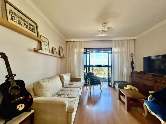 Foto do Apartamento - Apartamento à venda, Centro, Londrina, PR - Edifício Bavaria - 3 Quartos sendo 1 suíte - Andar Alto - Face Norte - Churrasqueira - Sacada - 2 Garagens | Guepardo Imob