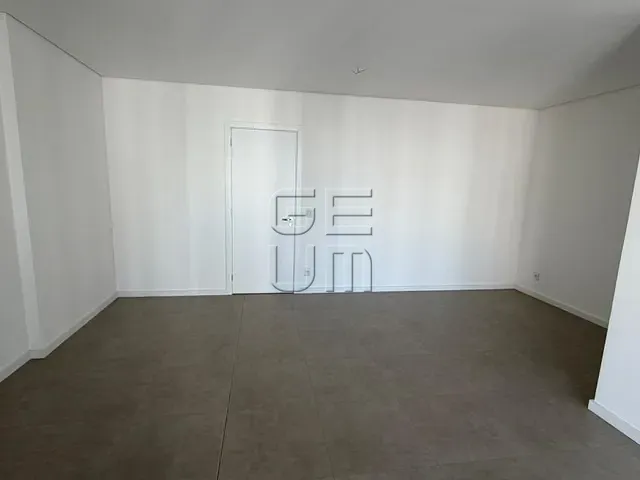 Apartamento 3 quartos e 2 banheiros, à venda, no bairro Santa Rosa em Londrina