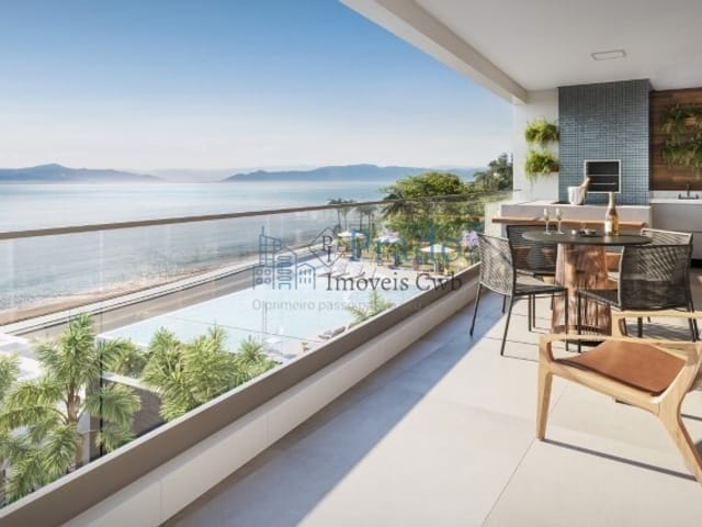 Apartamento 3 quartos e 5 banheiros, à venda, no bairro Cacupé em Florianópolis