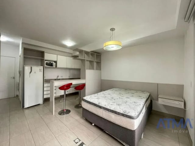 Apartamento 1 quarto e 1 banheiro, à venda, no bairro Centro em Curitiba