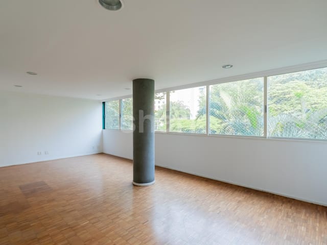 Apartamento com 220m² 3 quartos e 2 banheiros, à venda, no bairro Jardim Paulista em São Paulo