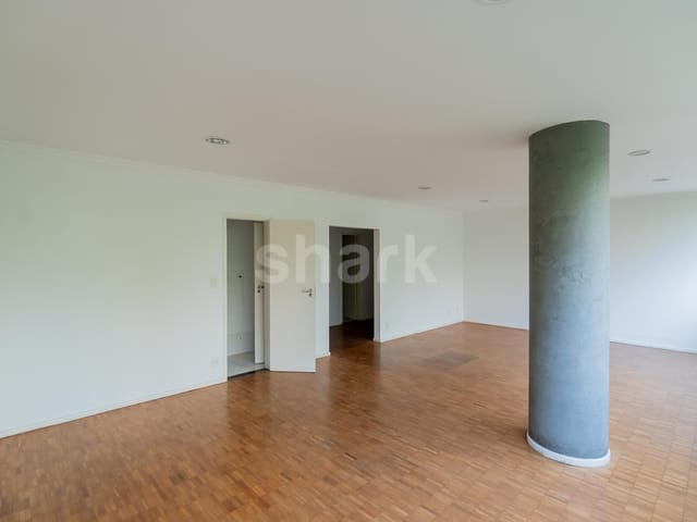 Apartamento com 220m² 3 quartos e 2 banheiros, à venda, no bairro Jardim Paulista em São Paulo