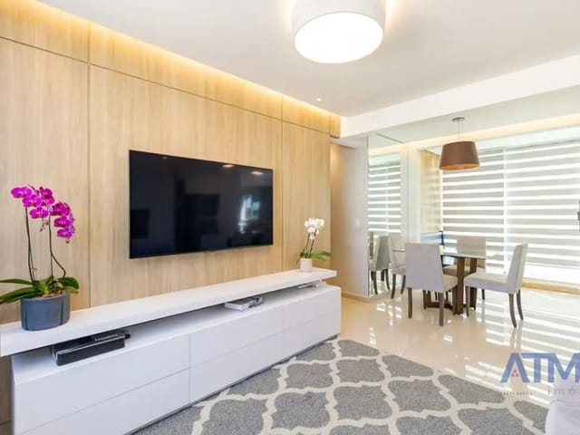 Apartamento 3 quartos e 2 banheiros, à venda, no bairro Santa Quitéria em Curitiba
