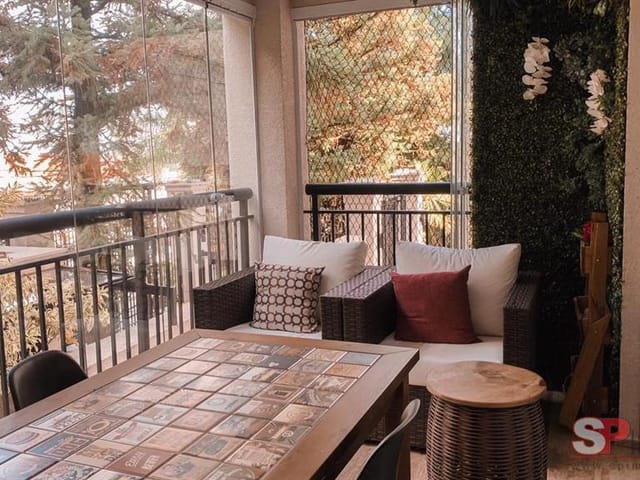 Apartamento à venda, no bairro Vila Irmãos Arnoni em São Paulo