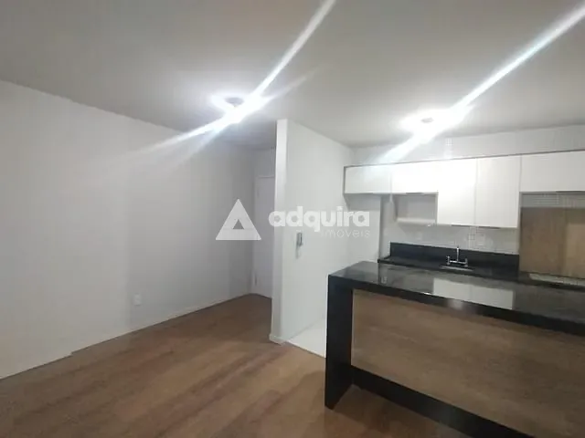 Apartamento 2 quartos e 2 banheiros, à venda, no bairro Centro em Ponta Grossa