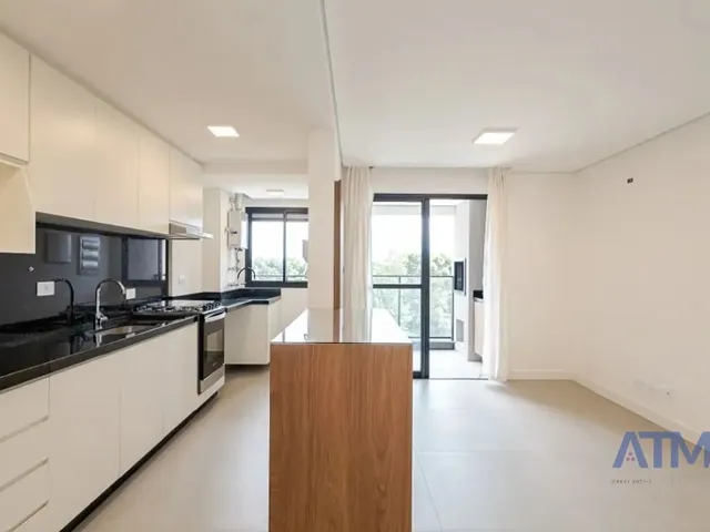 Apartamento 2 quartos e 2 banheiros, para alugar, no bairro Ecoville em Curitiba