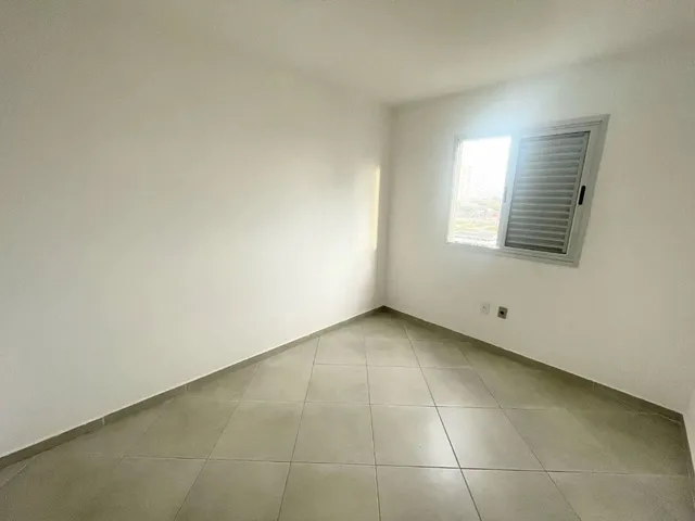 Apartamento com 10m² 3 quartos e 2 banheiros, para alugar, no bairro Jardim Colinas em São José Dos Campos