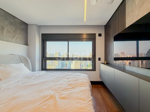Apartamento com 152m² 2 quartos e 2 banheiros, à venda ou para alugar, no bairro Vila Olímpia em São Paulo