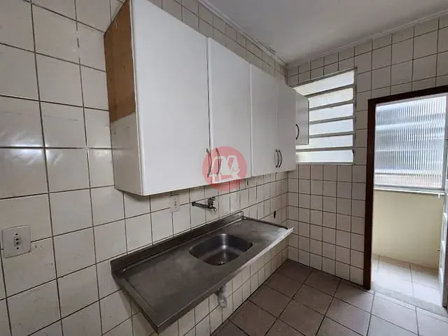 Apartamento com 75m² 2 quartos e 1 banheiro, à venda, no bairro Independência em Porto Alegre