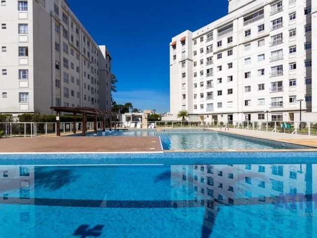 Apartamento 2 quartos e 1 banheiro, para alugar, no bairro Campo Comprido em Curitiba