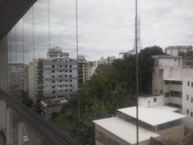 Apartamento à venda, no bairro Ingá em Niterói