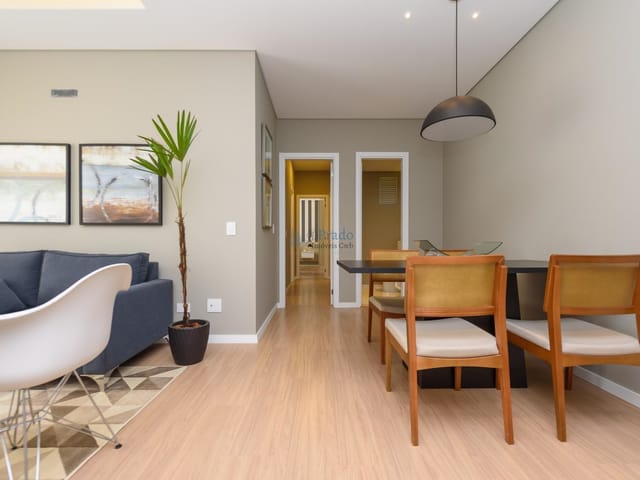 Apartamento com 111m² 3 quartos e 2 banheiros, à venda, no bairro Mercês em Curitiba
