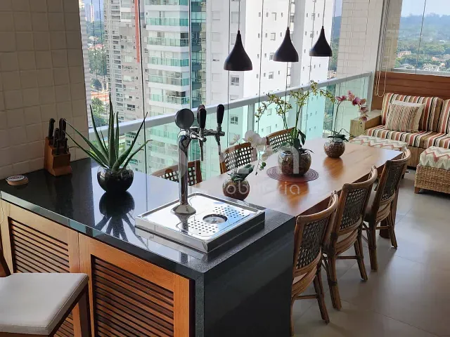 Apartamento 3 quartos e 5 banheiros, à venda, no bairro Campo Belo em São Paulo