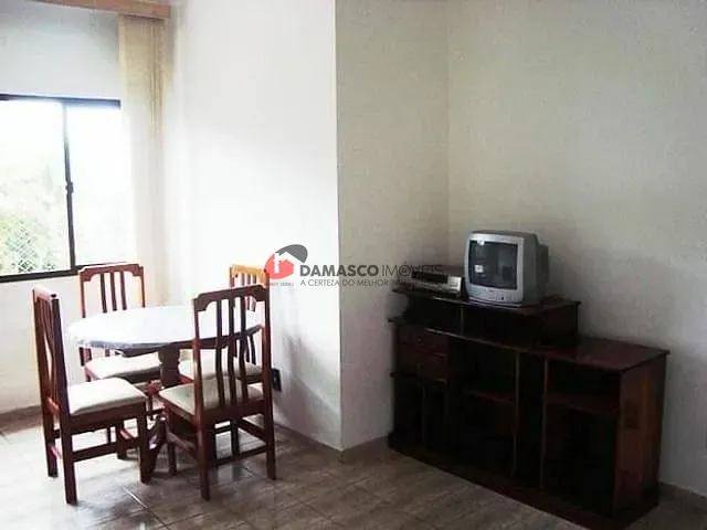 Apartamento 3 quartos e 1 banheiro, à venda, no bairro Jardim Guaiuba em Guarujá