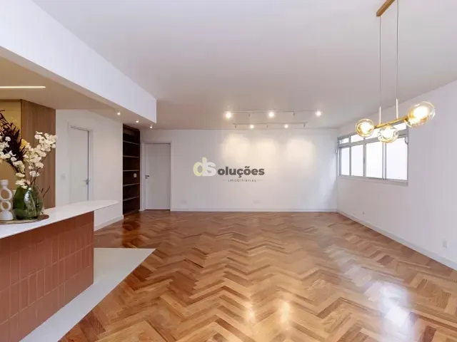 Apartamento 3 quartos e 4 banheiros, à venda, no bairro Itaim Bibi em São Paulo